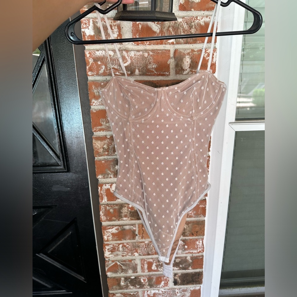 Nude bodysuit with white polka dots!